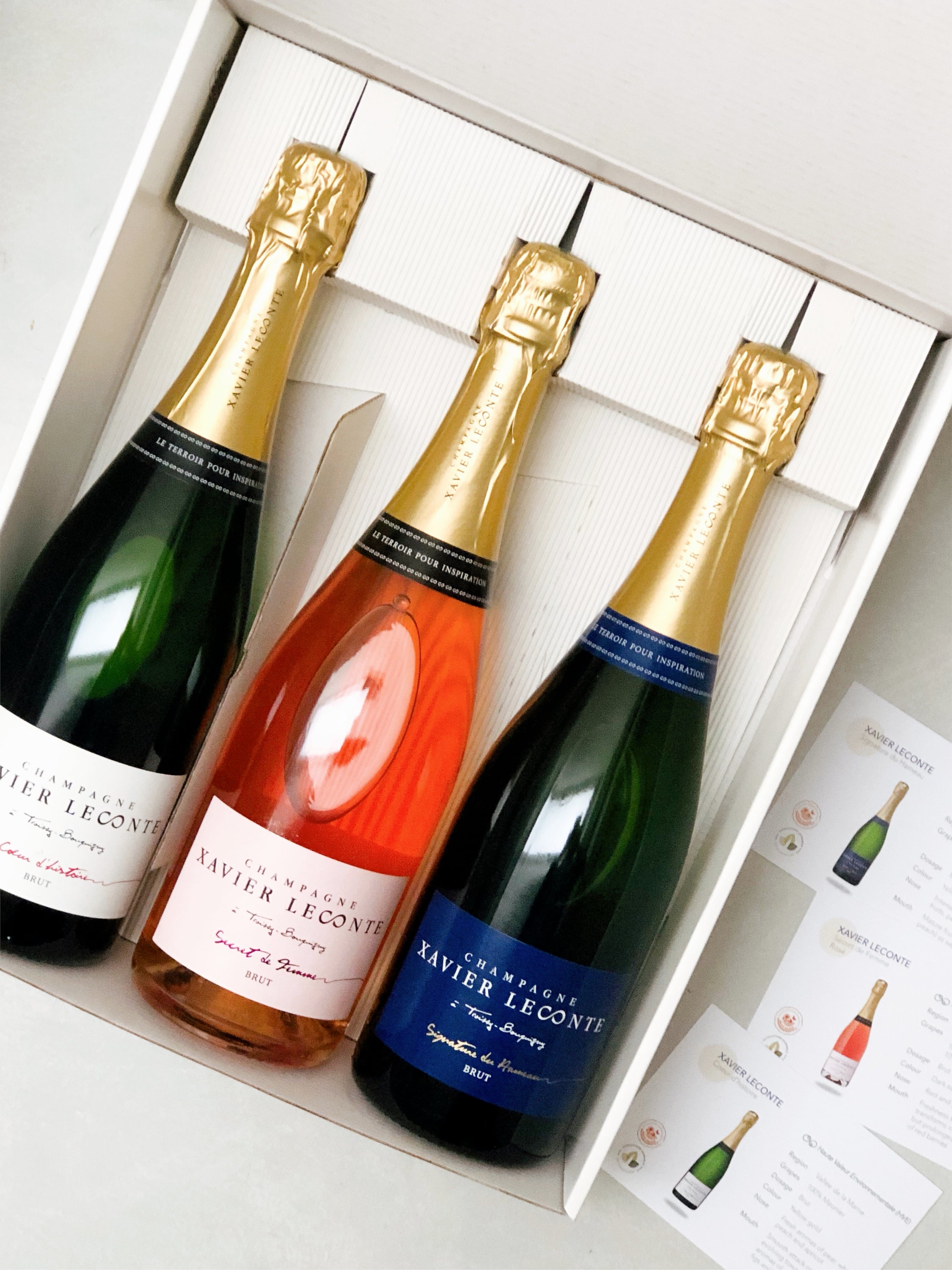 Coffrets cadeaux blancs