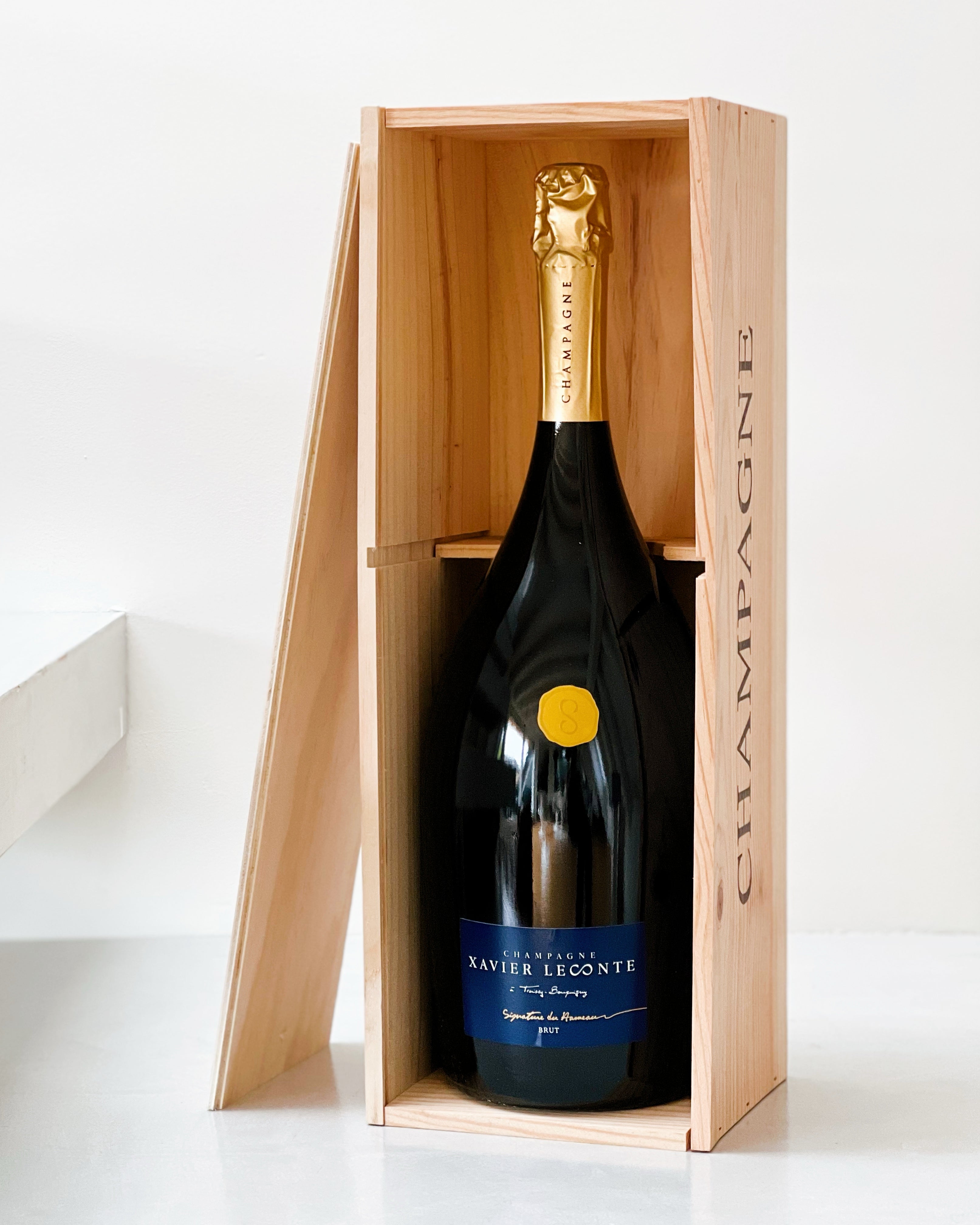 Xavier Leconte, "Signature du hameau", Brut, Magnum